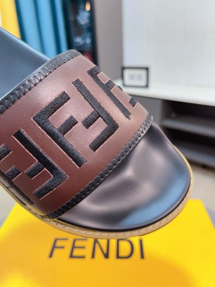 Fendi Slippers